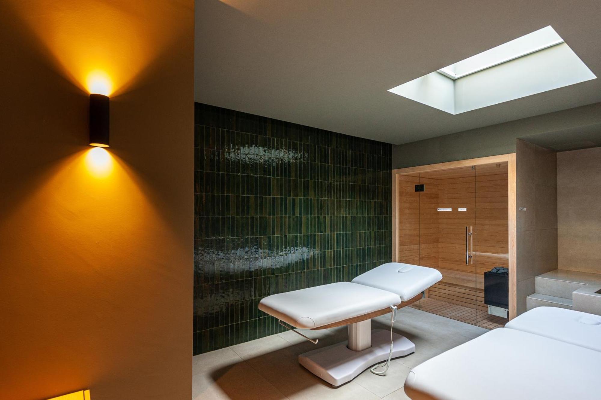 Limen Wellness Hotel & Spa Campofelice Di Roccella Exteriör bild